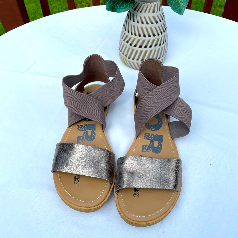 Sorel Ella Sandal Size 8 gunmetal lavender